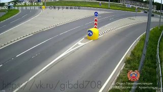 В Архангельске автомобиль сбил велосипедиста: подробности инцидента