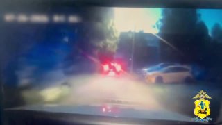 Пьяный водитель выпрыгнул из Renault, убегая от полиции в Северодвинске