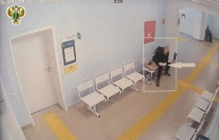 Северодвинец предстанет перед судом за попытку подкупа врача